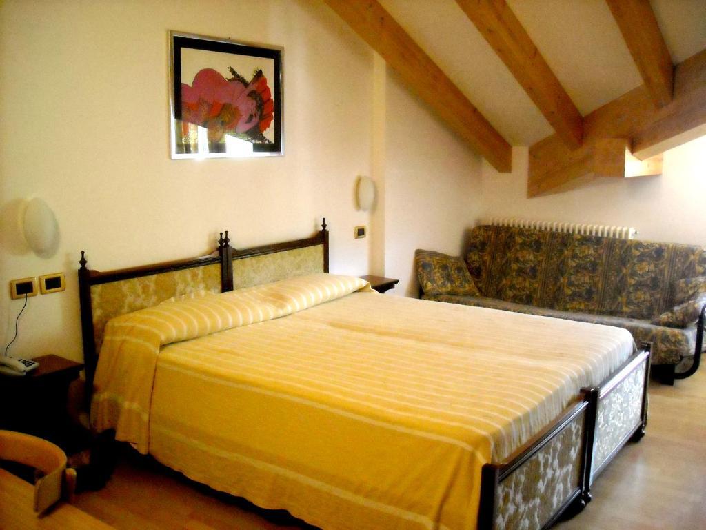 Hotel Faedo Pineta Номер фото
