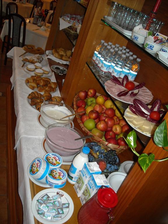 Hotel Faedo Pineta Екстер'єр фото
