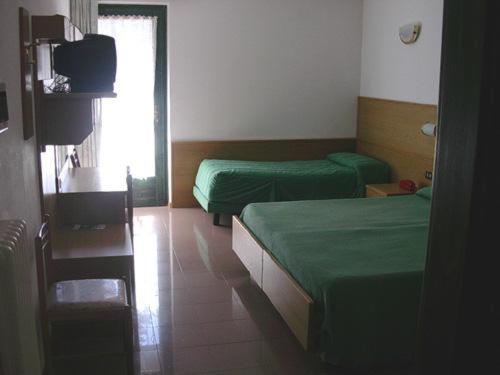 Hotel Faedo Pineta Екстер'єр фото