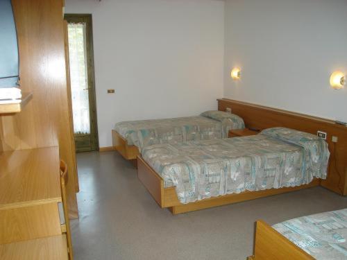 Hotel Faedo Pineta Екстер'єр фото