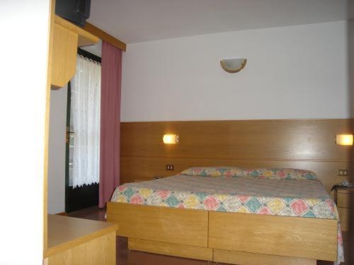 Hotel Faedo Pineta Екстер'єр фото